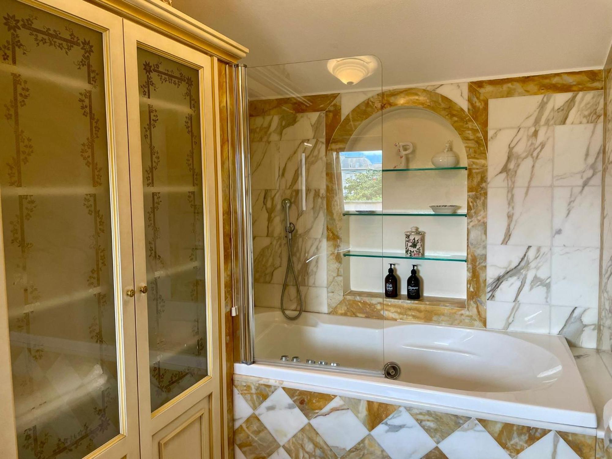 Romantic Vista Appartement